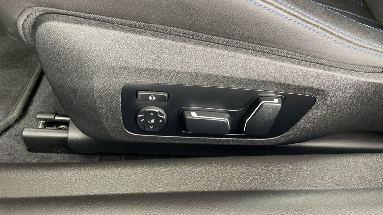 BMW 2 Series M240i xDrive 2dr Step Auto Petrol Coupe